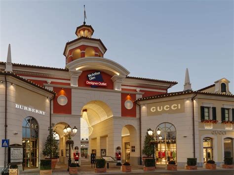 outlet mc arthur prada cambi e resi|Serravalle Designer Outlet .